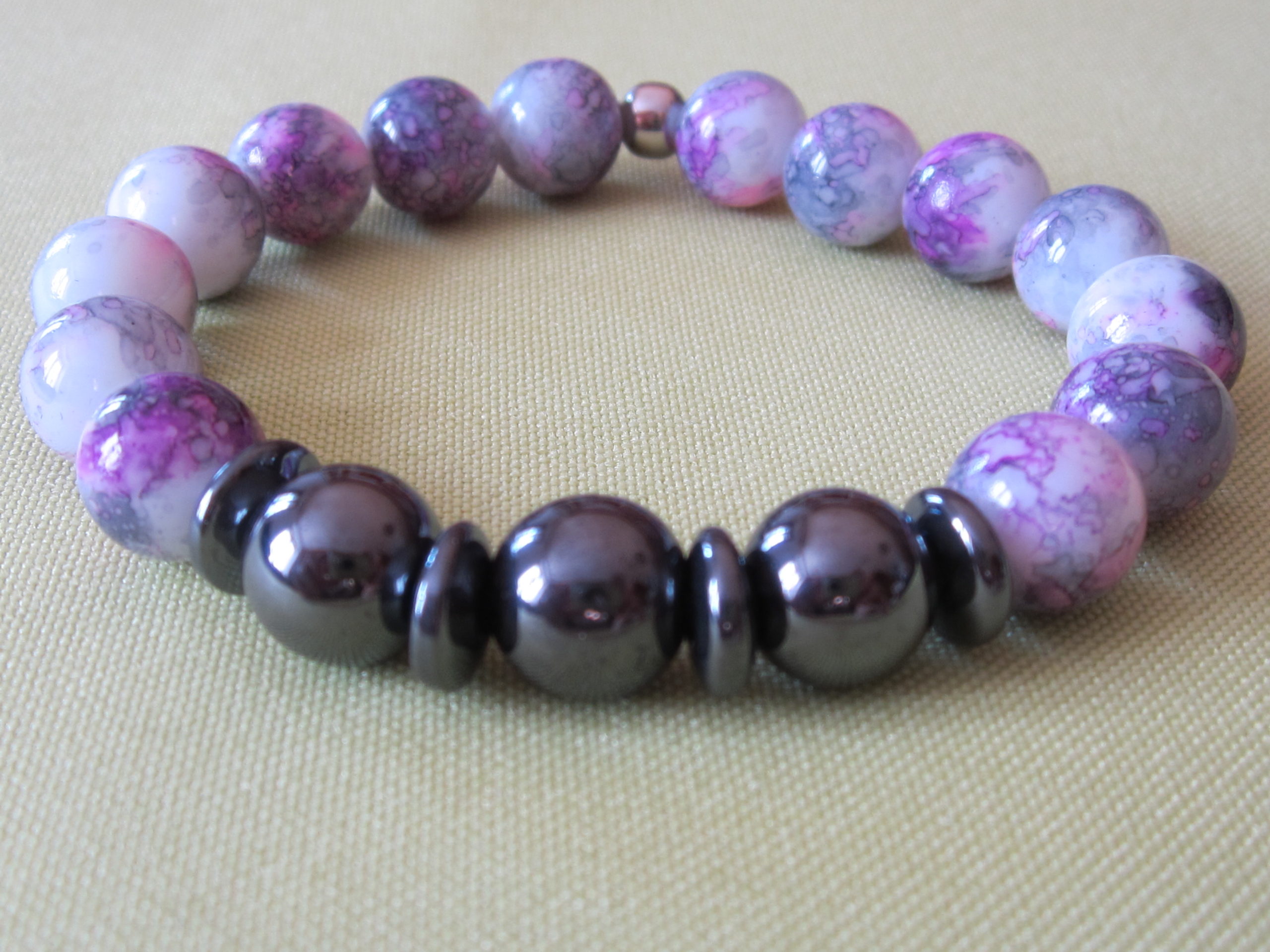 Bracelet Hématite et perles de verre