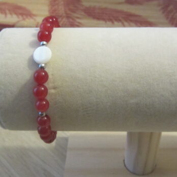 Bracelet de perles de Jade rouge